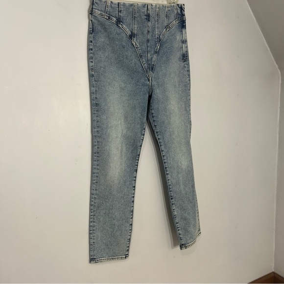 Good American Denim Slim Straight Mega Compression Jeans Curvy Girl Country Sexy - Picture 15 of 15